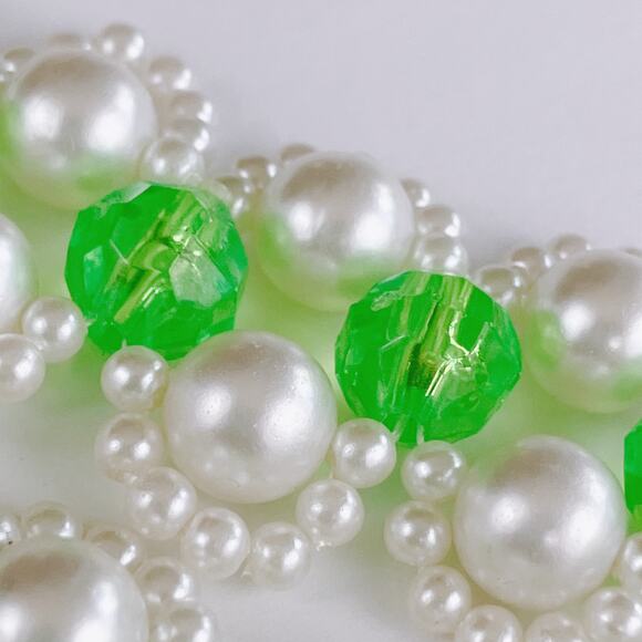 VTG Green Beaded Choker Necklace Faux Pearl Gold Tone Adjustable Y2K 2000s - Picture 8 of 12